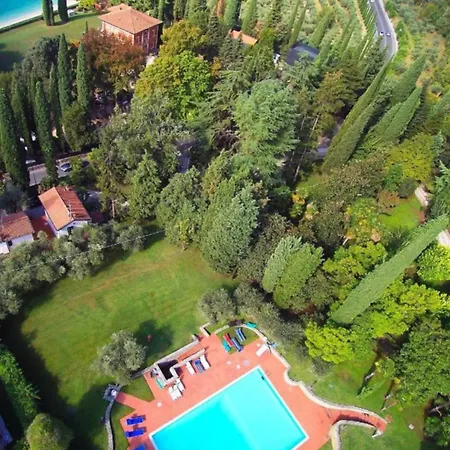 Exclusive Punta San Vigilio Villa Garda